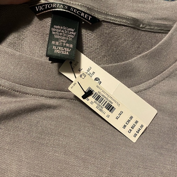 VS Modal Twist Front Crew & High Waisted Gym Pant Set - Picture 6 of 8